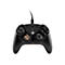 Schwarzer Gamecontroller mit Kabel, Blick von oben. Kreuz- und X-Taste golden, Xbox-Logo.