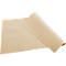 Beige Papier, teilweise aufgerollt. Die Textur der Oberfläche ist zu sehen.