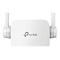 Weißer Router mit zwei Antennen, TP-Link Logo.