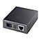 Schwarzer TP-Link Medienkonverter TL-FC111PB-20 mit Glasfaser- und Ethernet-Anschluss sowie Status-LEDs.