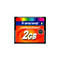 Une carte mémoire CompactFlash carrée, principalement orange, avec des lettres bleues et arc-en-ciel. La carte indique "Transcend CompactFlash" et "2GB".