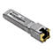 TRENDnet SFP+ Kupfer-Transceiver-Modul mit RJ45-Anschluss vor weißem Hintergrund.