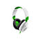 Weißes Headset mit grünen Akzenten, schwarze Ohrpolster. Marke mit Logo auf dem Kopfhörer.