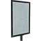 Zwart, rechthoekig frame met een licht reflecterend grijs oppervlak. Op het grijze oppervlak staat: 'full self the drive'.