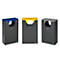 Trois poubelles grises avec des couvercles colorés : bleu, jaune et gris. Chaque poubelle a un conteneur rectangulaire avec une découpe pour la poignée.