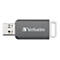 Grauer Verbatim USB-Stick vor weißem Hintergrund.