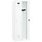 Vestiaire C+P Evolo Plus, 2 compartiments, charnières à droite, serrure à cylindre, butée soft, L 600 x P 500 x H 1850 mm, blanc signalisation/blanc trafic