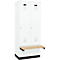 Casier blanc avec banc. Fentes de ventilation en haut, motif en grille en dessous. Lattes en bois formant l'assise.