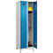 Vestiaire C+P Evolo Plus, 2 compartiments, largeur des compartiments 300 mm, avec pieds, charnières à droite, serrure à cylindre, L 600 x P 500 x H 1950 mm, gris clair/bleu clair