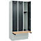 Vestiaire C+P Evolo Plus, 3 compartiments de 300 mm de large, socle, banquette flottante, L 900 x P 815 x H 1950 mm, cylindre, gris clair/gris anthracite