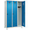 Vestiaire C+P Evolo Plus, 3 compartiments, largeur de compartiment 400 mm, avec pieds, butée à droite, butée Soft, anti-effraction, L 1200 x P 500 x H 1950 mm, fermeture de sécurité à pêne rotatif, gris clair RAL 7035/bleu clair RAL 5012