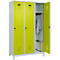 Vestiaire C+P Evolo Plus, 3 compartiments, largeur de compartiment 400 mm, avec pieds, butée à droite, butée Soft, anti-effraction, L 1200 x P 500 x H 1950 mm, fermeture de sécurité à pêne rotatif, gris clair RAL 7035/vert clown RAL 1108060