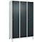 Vestiaire C+P Evolo Plus, 3 compartiments, largeur de compartiment 400 mm, avec pieds, butée à droite, butée Soft, anti-effraction, L 1200 x P 500 x H 1950 mm, serrure à cylindre, gris clair RAL 7035/gris anthracite RAL 7016