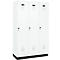 Vestiaire C+P Evolo Plus, 3 compartiments, largeur de compartiment 400 mm, avec socle, charnières à droite, L 1200 x P 500 x H 1950 mm, verrou tournant, blanc signalisation/blanc trafic