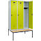 Vestiaire C+P Evolo Plus, 3 compartiments, largeur des compartiments 400 mm, avec banquette encastrée, L 1200 x P 815 x H 2120 mm, verrou rotatif, gris clair/vert clown