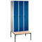 Vestiaire Evolo S 3000, acier, avec banc intégré, 3 compartiments, l. 300 mm chacun, serrure de sécurité à came batteuse, alu blanc RAL 9006/bleu gentiane RAL 5010
