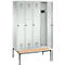 Vestiaire Evolo S 3000, acier, avec banc intégré, 4 compartiments, l. 300 mm chacun, serrure à cylindre, gris clair RAL 7035/gris clair RAL 7035