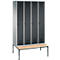 Vestiaire Evolo S 3000, acier, avec banc intégré, 4 compartiments, l. 300 mm chacun, serrure de sécurité à came batteuse, alu blanc RAL 9006/anthracite RAL 7016