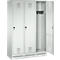 Vestiaire Evolo S 3000, acier, sur socle, 3 compartiments, l. 400 mm chacun, came batteuse, gris clair RAL 7035/gris clair RAL 7035