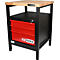 Werkbank mit Holzplatte, rotem Schubladenschrank, schwarzem Gestell und Logo.