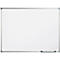 Whiteboard 2000 MAULpro, wit kunststof gecoat, magnetisch, frame platinagrijs, B 1200 x H 900 mm + 15-delige accessoireset