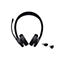 Schwarzes kabelloses Headset mit Mikrofonarm sowie ein USB-A- und ein USB-C-Adapter vor weißem Hintergrund.