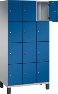 Armoire à casiers Cambio C+P, 3 compartiments, 12 casiers, sur pieds, L 900 x P 525 x H 1980 mm, aluminium blanc/bleu gentiane