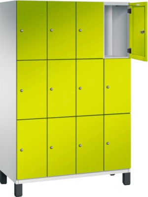 Armoire à casiers Cambio C+P, 4 compartiments, 12 casiers, sur pieds, L 1200 x P 525 x H 1980 mm, gris clair/vert clown