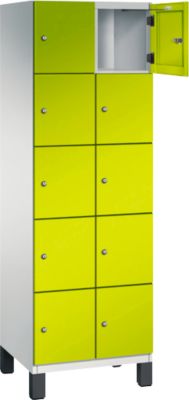 Armoire à casiers Cambio de C+P, 2 compartiments, 10 casiers, sur pieds, L 600 x P 525 x H 1980 mm, gris clair/vert clown