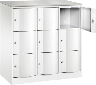 Armoire à casiers Resisto de C+P, 3 compartiments, 9 casiers, L 1148 x P 540 x H 1255 mm, gris clair