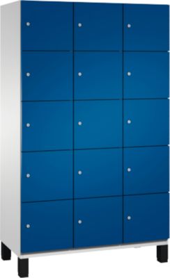C+P Cambio lockerkast, 3 vakken, 15 vakken, op poten, B 1200 x D 525 x H 1980 mm, lichtgrijs/ gentiaanblauw