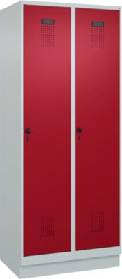 C+P Evolo Plus garderobekast, 2 vakken, 400 mm vakbreedte, met plint, rechts scharnierend, B 800 x D 500 x H 1950 mm, draaigrendel, lichtgrijs/ruy rood