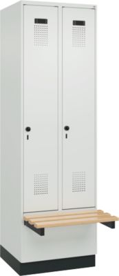 C+P Evolo Plus garderobekast, 2 vakken van elk 300 mm breed, sokkel, zwevende bank, B 600 x D 815 x H 1950 mm, draaischroef, lichtgrijs/lichtgrijs