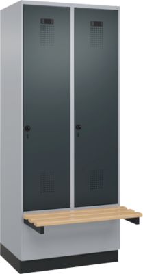 C+P Evolo Plus garderobekast, 2 vakken van elk 400 mm breed, sokkel, zwevende bank, B 800 x D 815 x H 1950 mm, draaischroef, blank aluminium/antracietgrijs