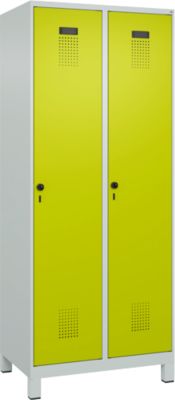 C+P Evolo Plus kledingkast, 2 vakken, 400 mm vakbreedte, met poten, rechts scharnierend, soft-close, inbraakwerend, B 800 x D 500 x H 1950 mm, veiligheidsslot met draaigrendel, lichtgrijs RAL 7035/kleedgroen RAL 1108060
