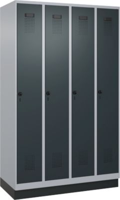 C+P Evolo Plus kledingkast, 4 vakken, 300 mm vakbreedte, met plint, rechts scharnierend, soft-close, inbraakwerend, B 1200 x D 500 x H 1950 mm, veiligheidsslot met draaigrendel, blank aluminium RAL 9006/antracietgrijs RAL 7016