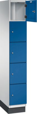 C+P Schließfachschrank Cambio, 1 Abteil, 5 Fächer, mit Sockel, B 300 x T 525 x H 1980 mm, lichtgrau/enzianblau