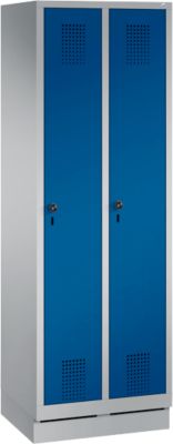 Garderobekast Evolo S 3000, met sokkel, 2 vakken, veiligheidsslot, wit aluminium RAL 9006/gentiaanblauw RAL 5010