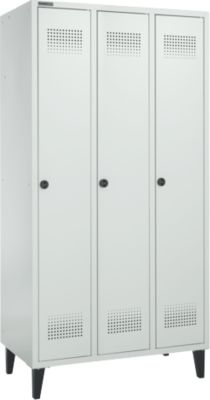 Kleiderspind mit Füßen, 3 Abteile, 300 mm Abteilbreite, Sicherheitsdrehriegelverschluss, lichtgrau/lichtgrau