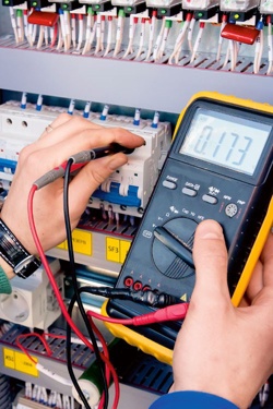 Fachexperte beim Anlagencheck