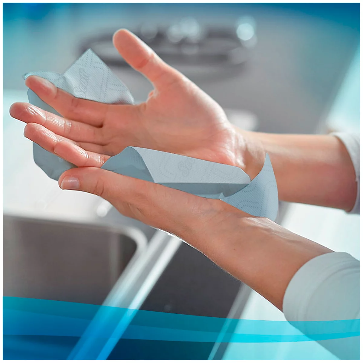  Scott® papierrollen Essential Slimroll 6696, 1-laags, 6 rollen á 190 m, totaal 1140 m, blauw 