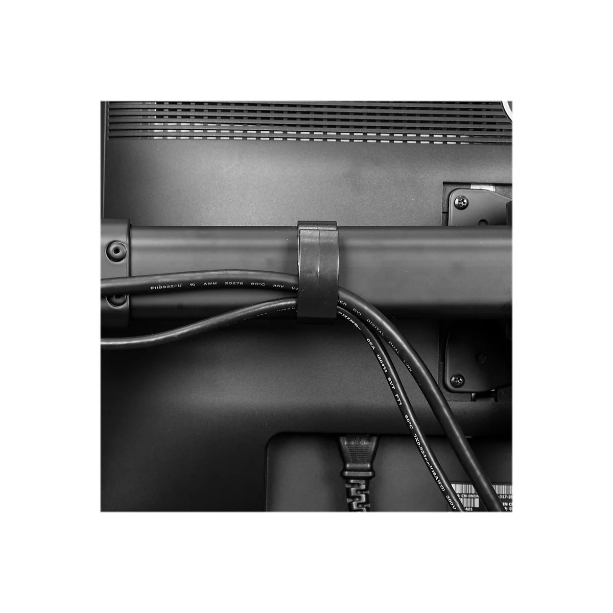 'StarTech.com 3 Monitor Schreibtischhalterung - Ergonomischer VESA Monitorarm für 3 Monitore bis zu 27'' - Gelenkig, höhenverstellbar - Neig/Schwenk/Drehfunktion - Schreibtischklemme/Tülle (ARMTRIO) - verstellbarer Arm - für 3 Monitore'
