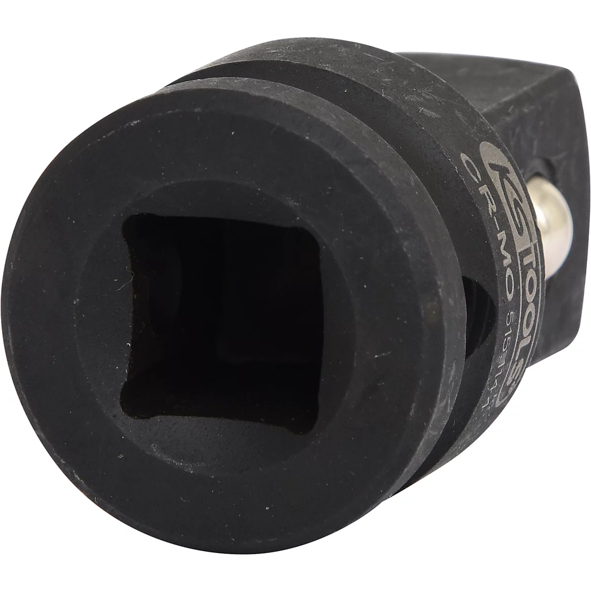 Schwarzer Gelenkadapter mit quadratischen Öffnungen. Silberne Kugel und Schriftzug. K-Tool.