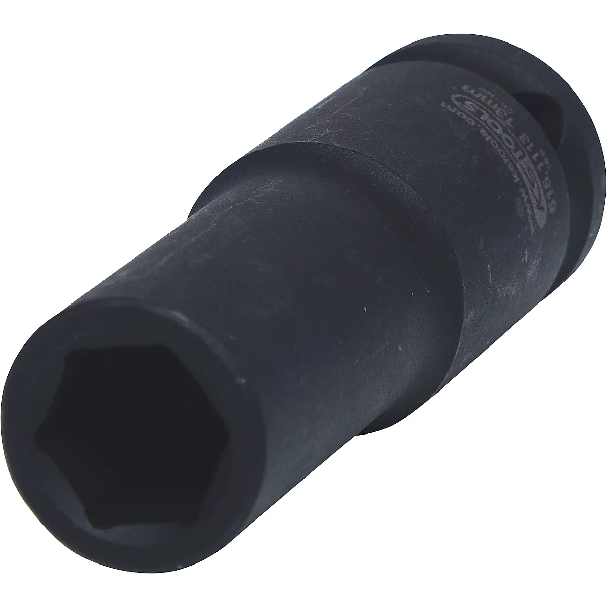 Schwarze Steckschlüsselnuss mit sechseckigem Ende, Detailaufnahme.