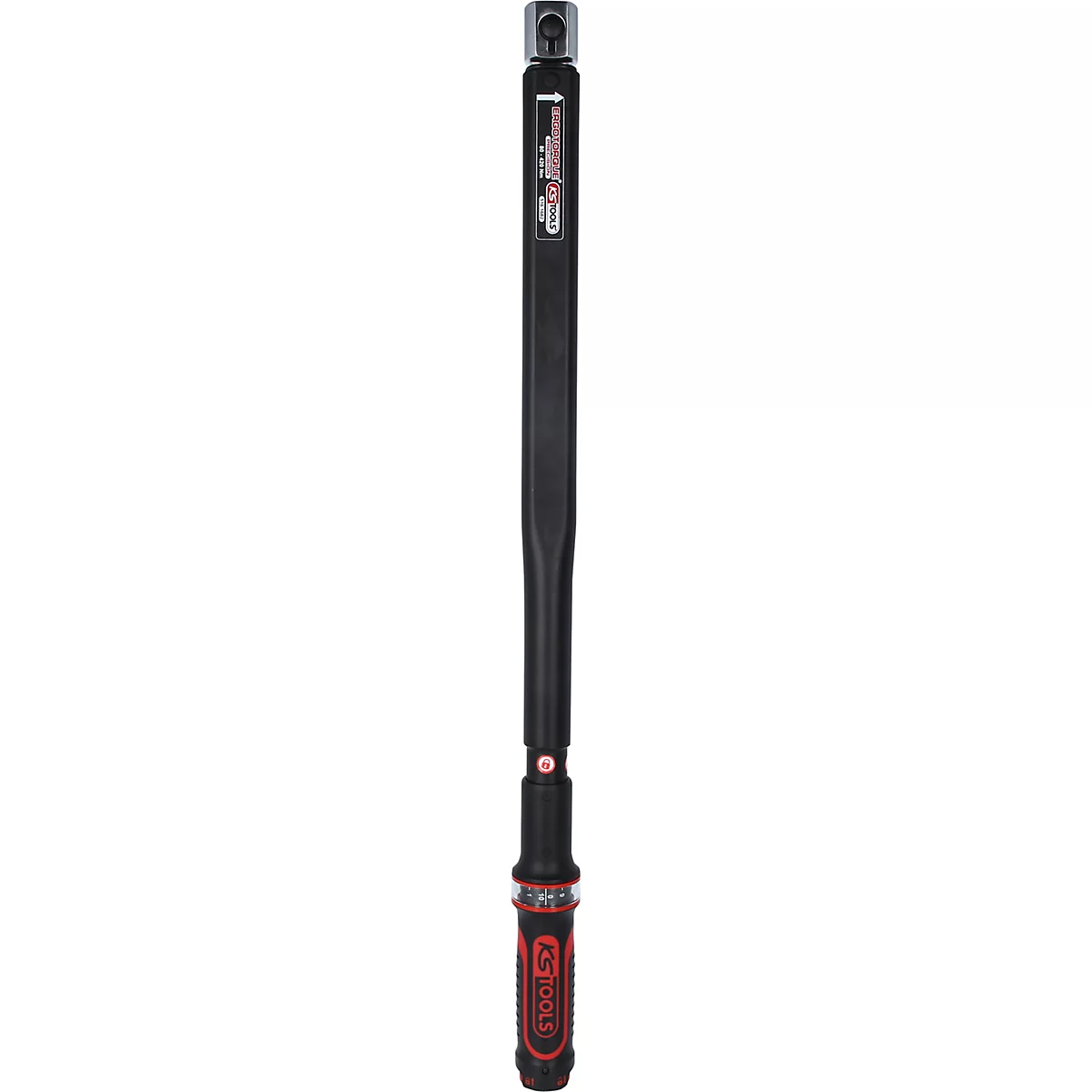 Langgestrecktes schwarzes Objekt mit rotem Zierelement. Auf dem Objekt ist ein Logo zu erkennen.