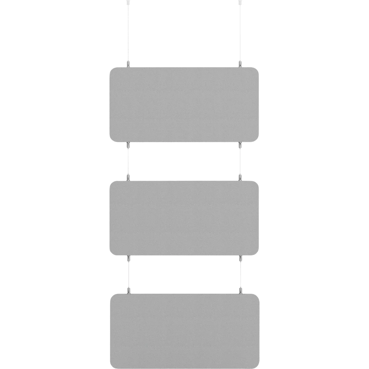 Drie grijze, rechthoekige panelen hangen aan dunne touwen. Afgeronde hoeken en grijze tint.