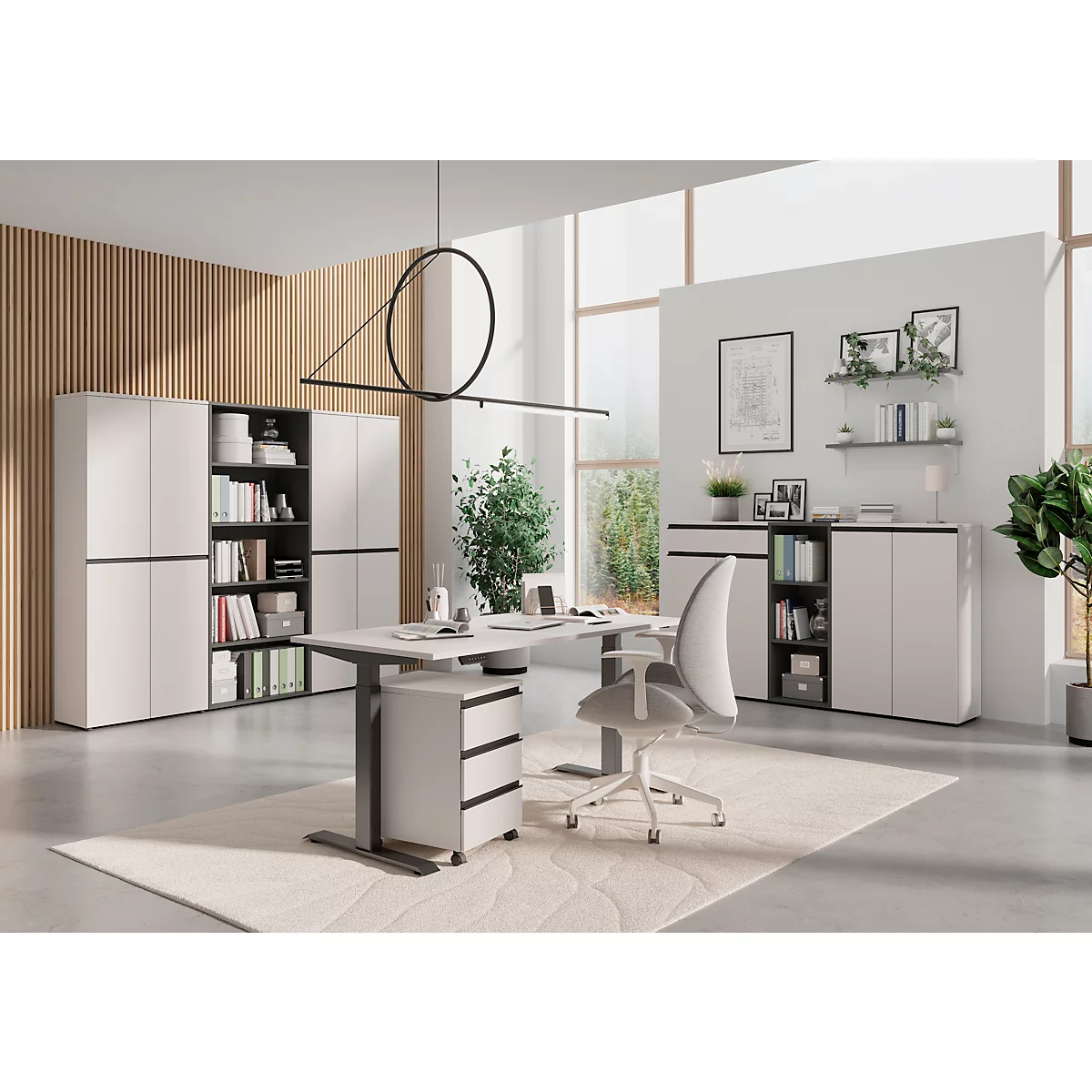 Aalborg bureau, mechanisch in hoogte verstelbaar, tot 80 kg, rechthoekig, C-poot, B 1600 x D 800 x H 680 - 910 mm, kasjmier/zwartgrijs