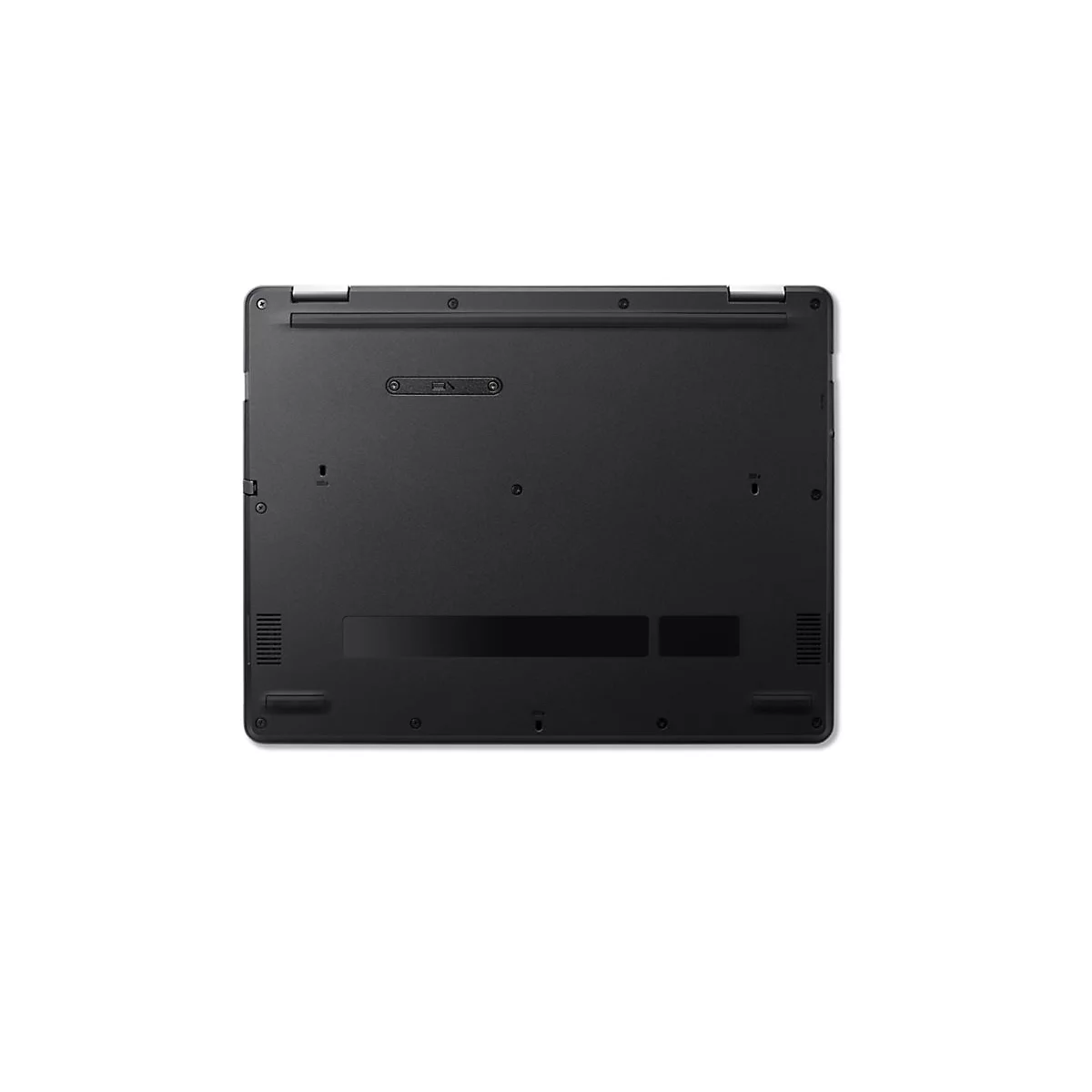 Schwarzer Laptop von unten, auf weißem Hintergrund. Sichtbar sind Schrauben, Lüftungsschlitze und Aussparungen.