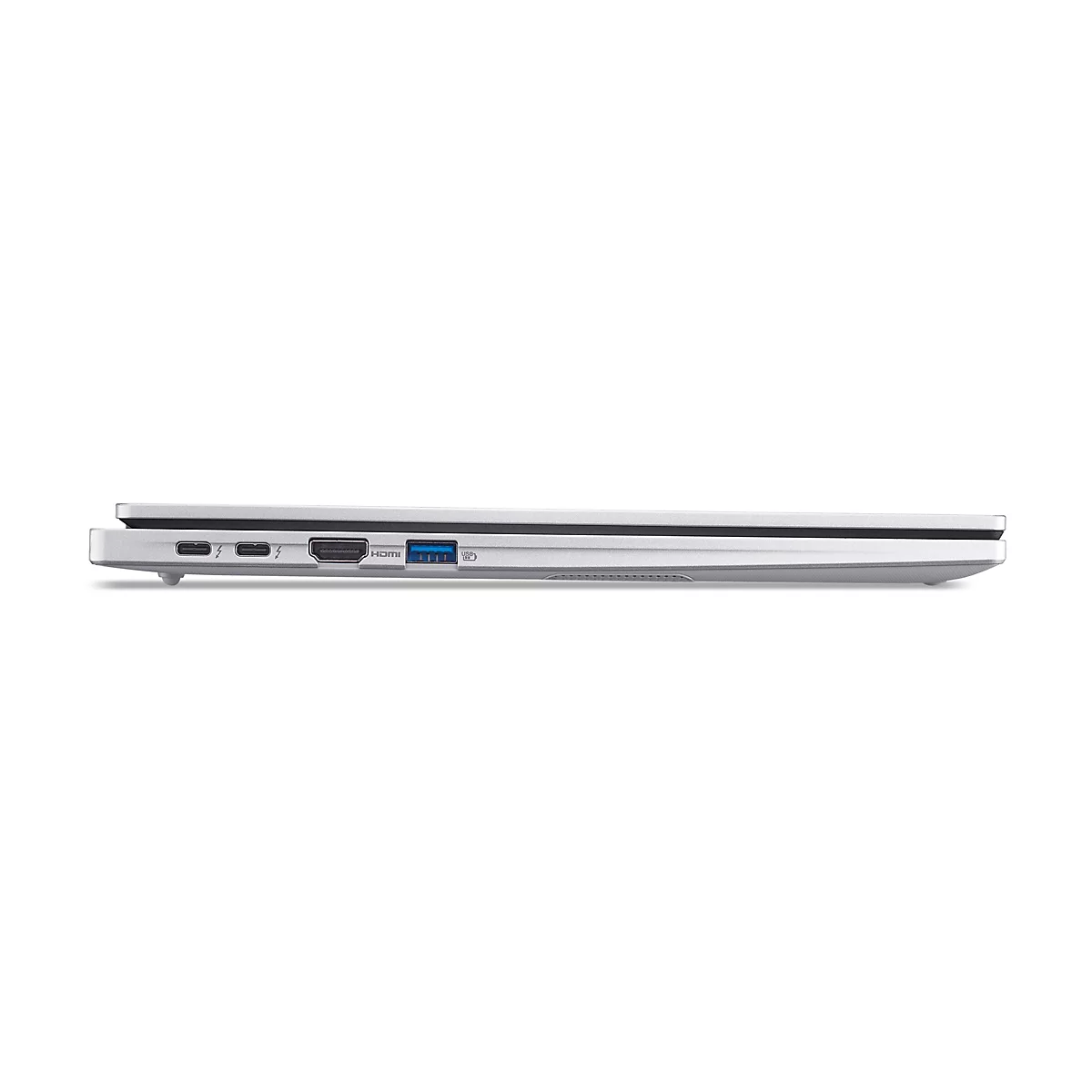 Seitenansicht eines silbernen Laptops, der flach auf einer weißen Oberfläche liegt. Sichtbar sind Anschlüsse wie HDMI und USB.