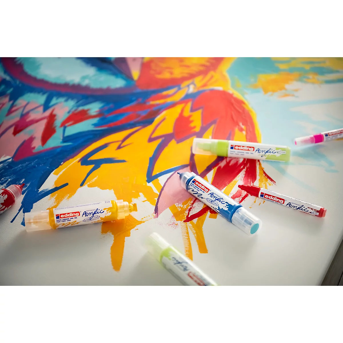 Acrylmarker edding creativ, 12er Set, geeignet für viele Oberflächen, unterschiedliche Strichbreiten, diverse Farben